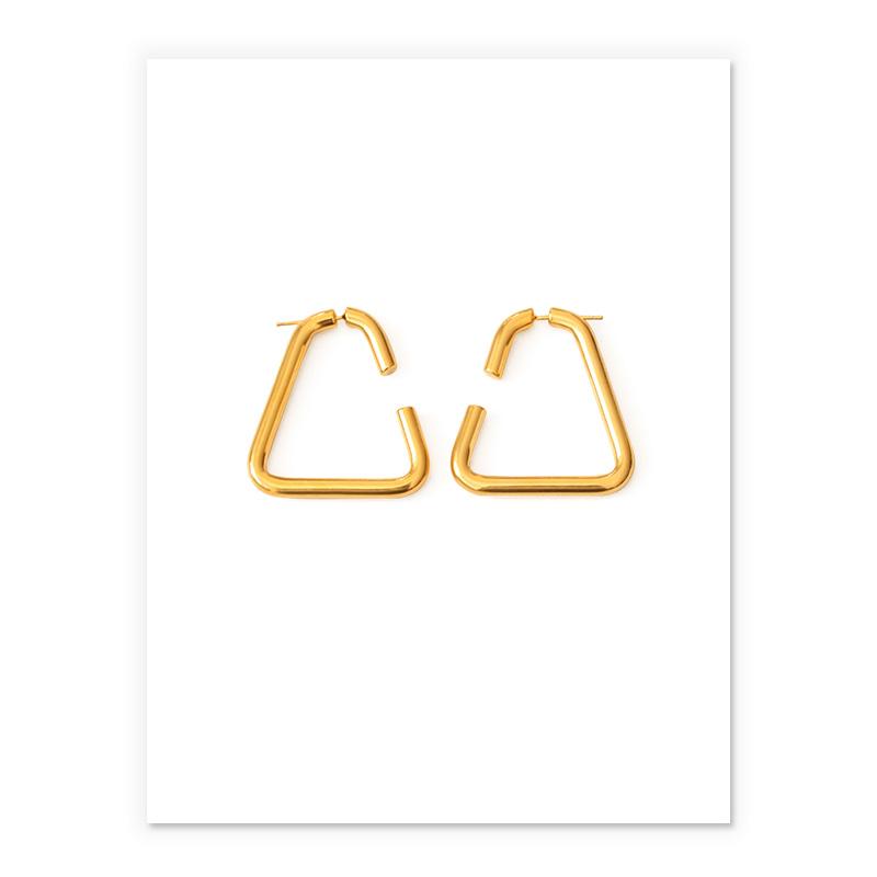 Open Trangle-Shaped Earrings In Gold