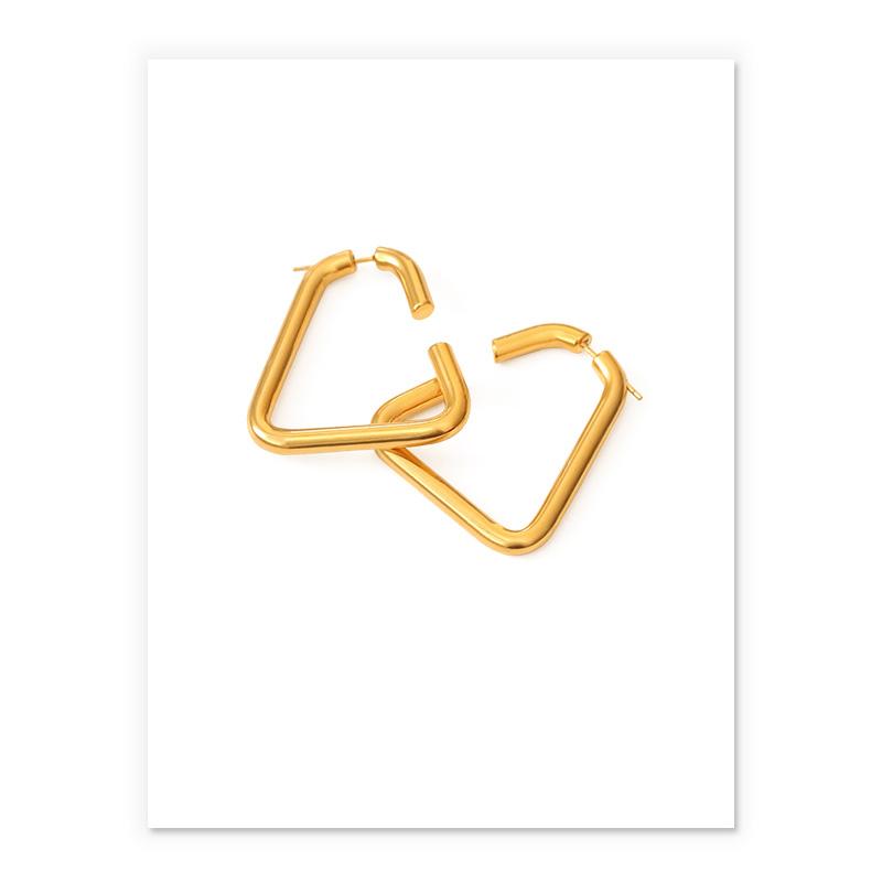 Open Trangle-Shaped Earrings In Gold