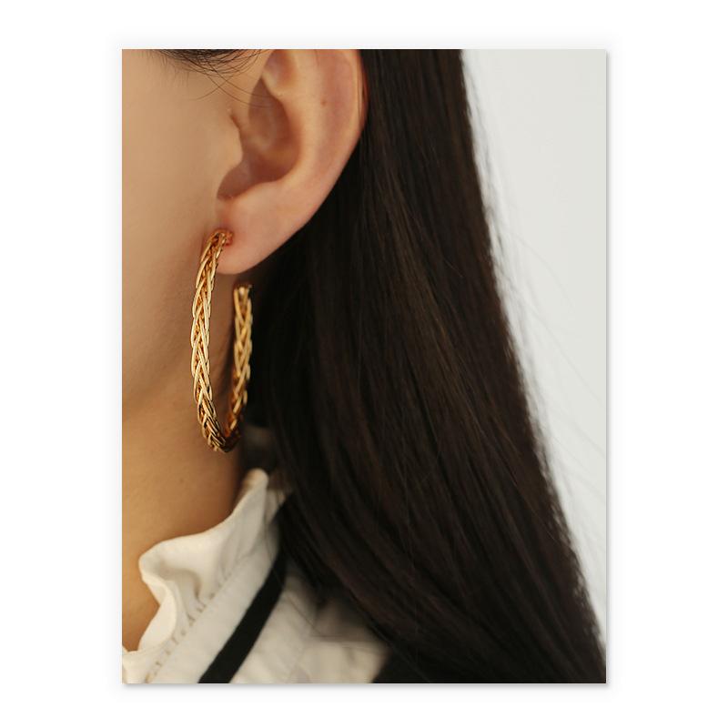 Twisted Hoops In Gold