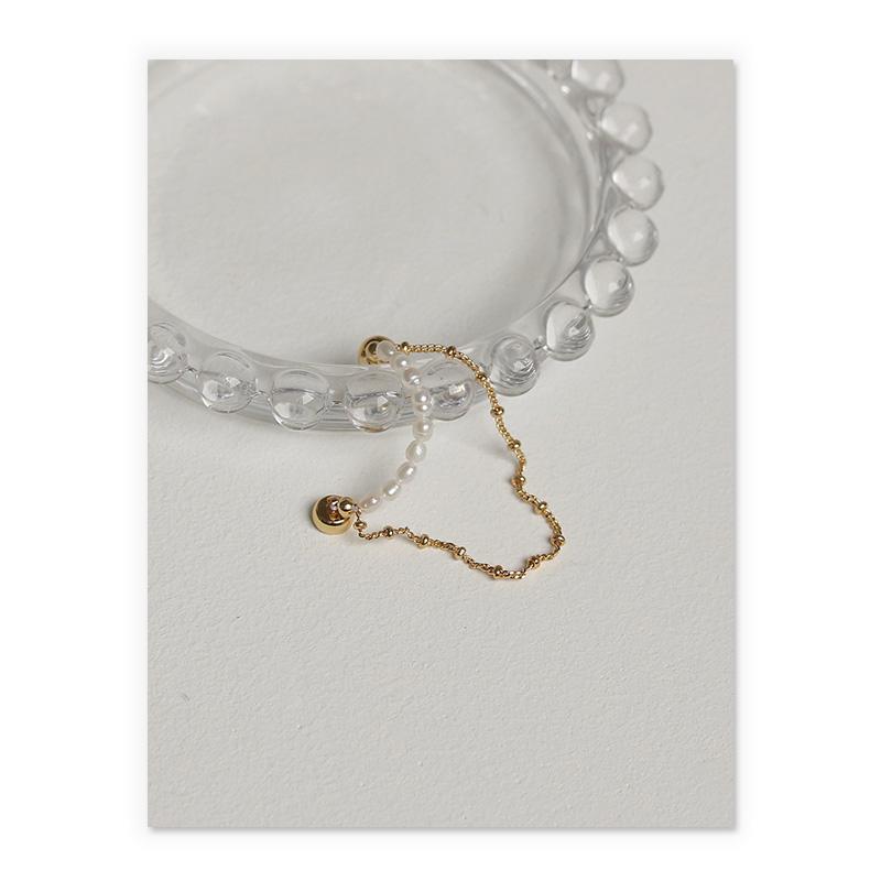 Dainty Pearl Ear Cuff in Gold
