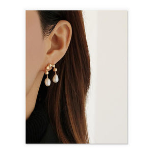 Double Teardrop Pearl Earrings In Gold