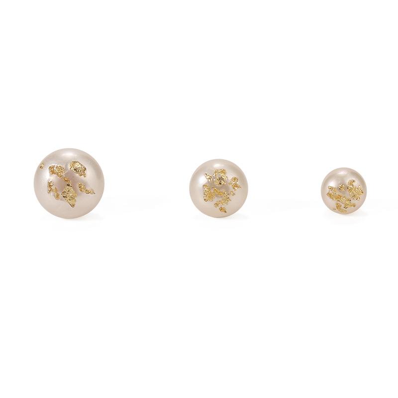 Medium Pearl Stud Earrings Embellished With Gold Leaves