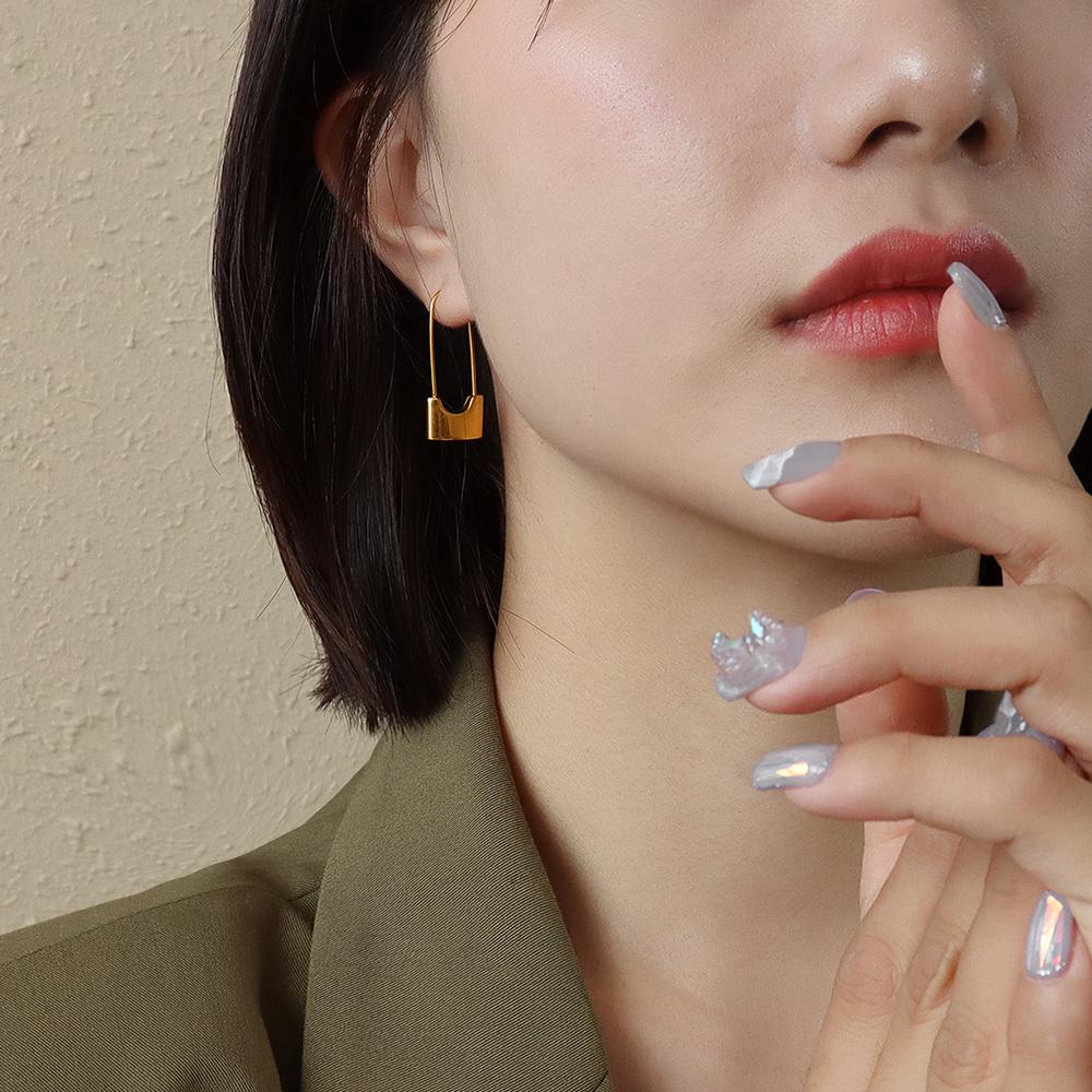 Safety Pin Hoop Earrings In Gold