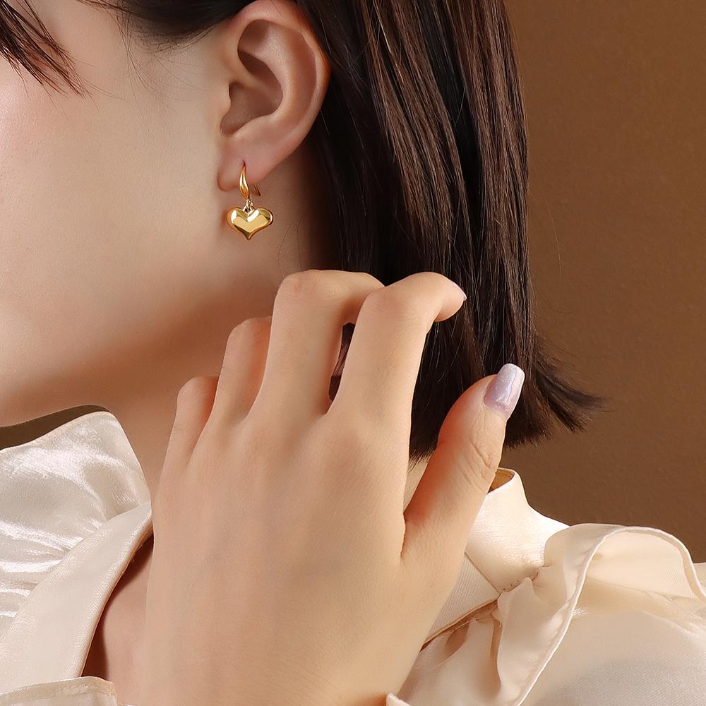 Mon Amour Heart Earrings In Gold
