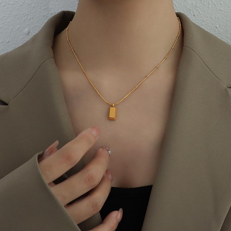 Dainty Gold Brick Necklace
