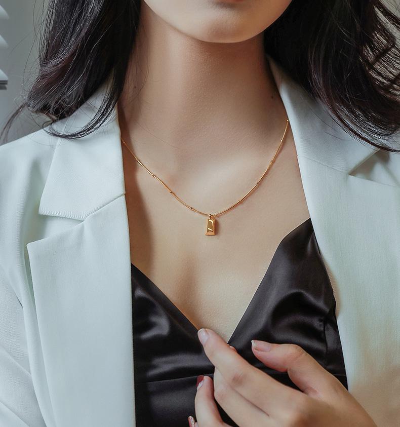 Dainty Gold Brick Necklace