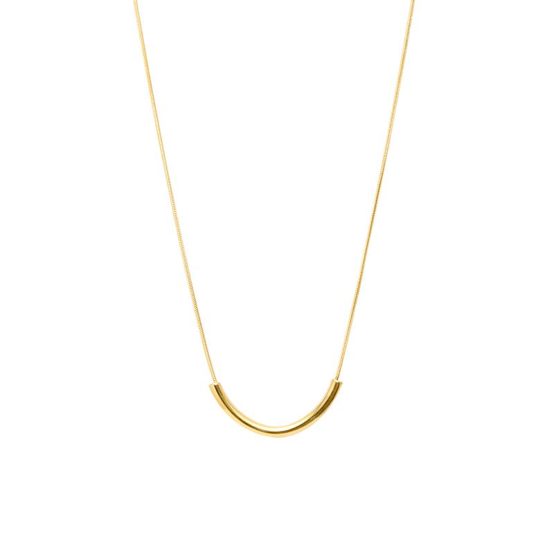 Chubby Curved Bar Necklace In Gold