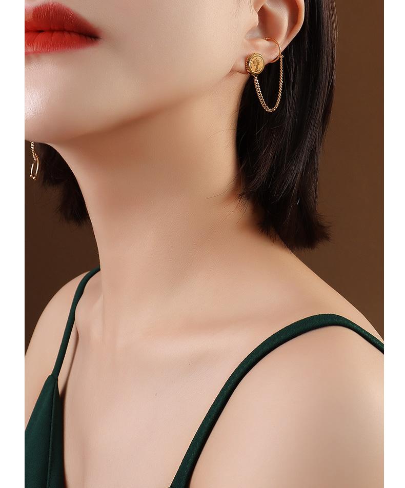 Her Majesty Medallion Ear Cuff/Stud Earring In Gold