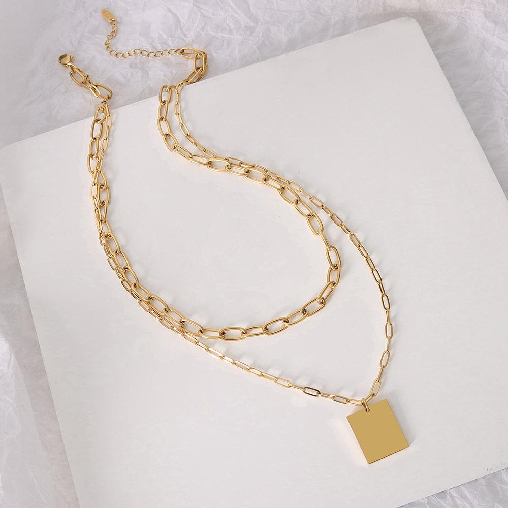 Cube Pendant Layerd Necklace